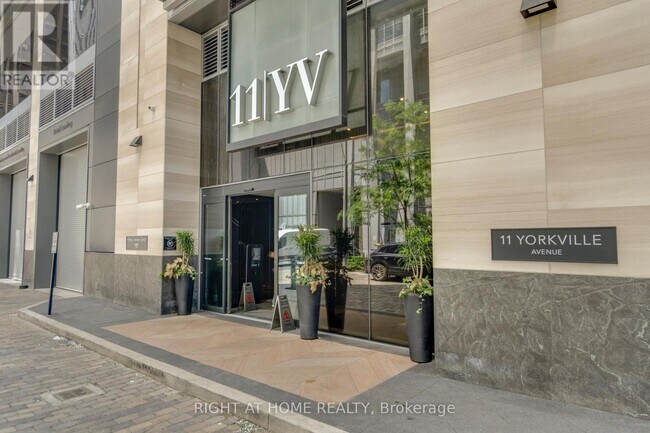 Building Photo - 11 Yorkville Ave