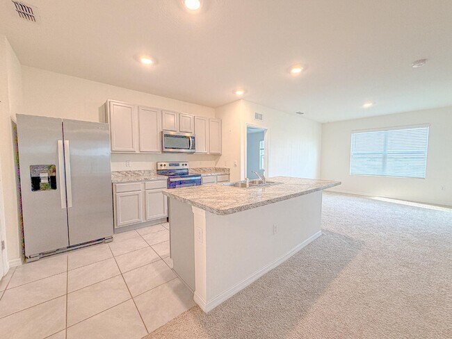 Building Photo - 309 Sofia Ln
