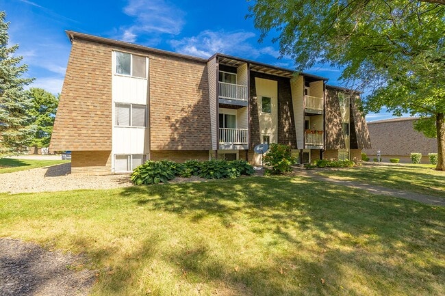 Building Photo - Alpine Village Apartments