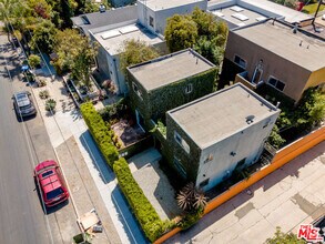 Building Photo - 516 Sunset Ave
