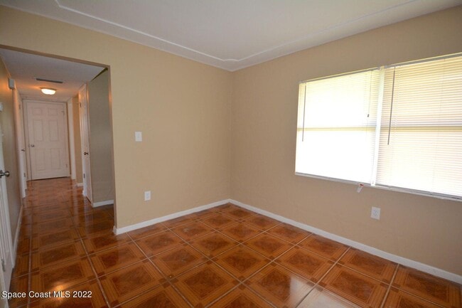 Foto del edificio - 2913 Rosemarie Dr