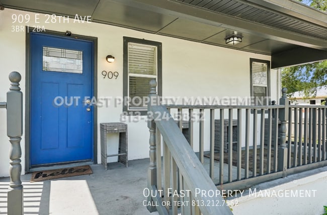 Building Photo - 909 E 28th Ave
