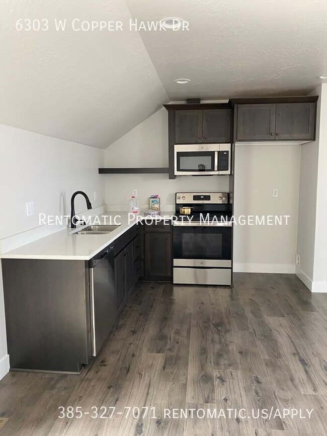 Photo - 6303 W Copper Hawk Dr House