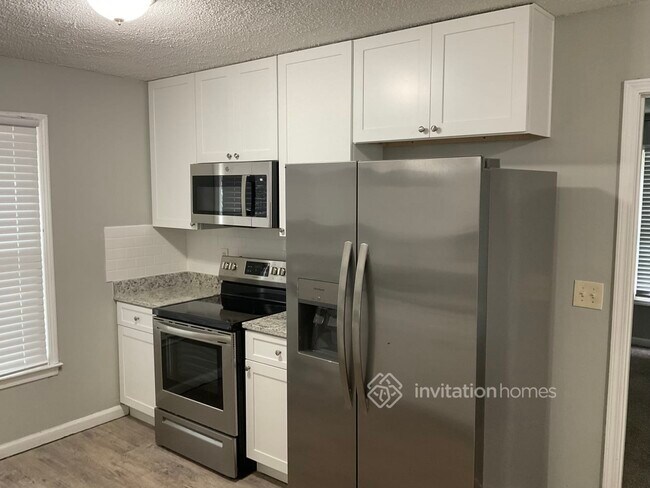 Foto del edificio - 2238 Summertown Dr