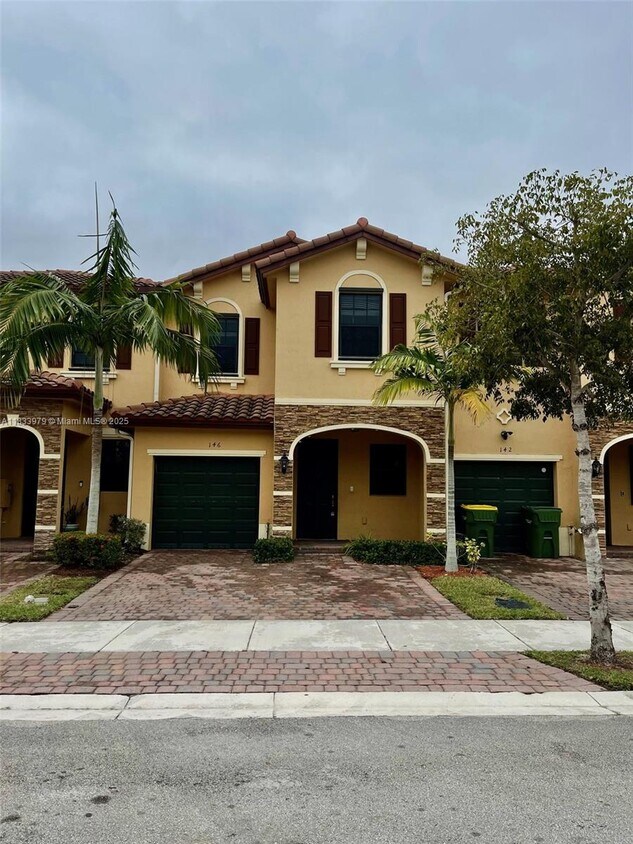 Foto principal - 146 SE 34th Terrace