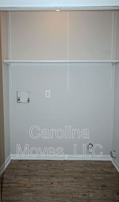 Building Photo - 83 Pine Creek Ct Ext