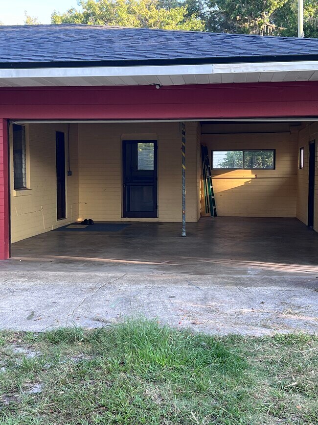 Building Photo - 955 Lemon Bluff Rd
