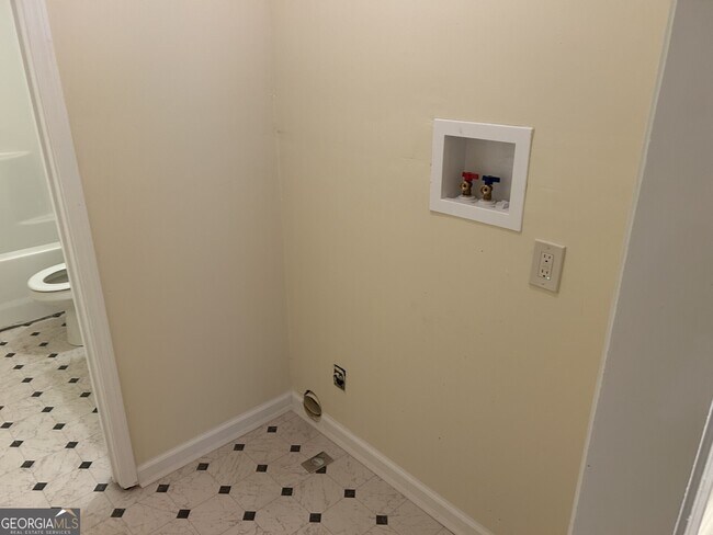 Foto del edificio - 207 Mt Moriah Rd