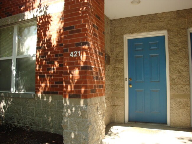 Front Door - 421 N Sarah St