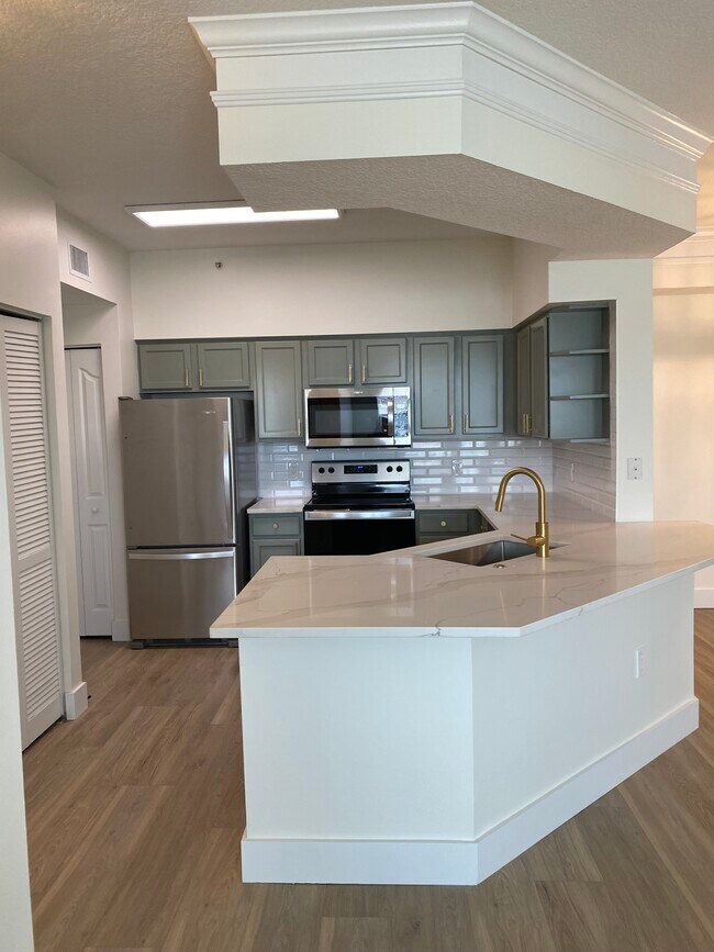 Foto del edificio - 9833 Baywinds Dr