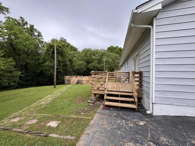 Foto del edificio - 2520 Boyds Bridge Pike