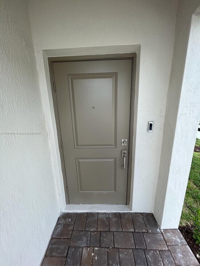 Building Photo - 24628 SW 118 Ct