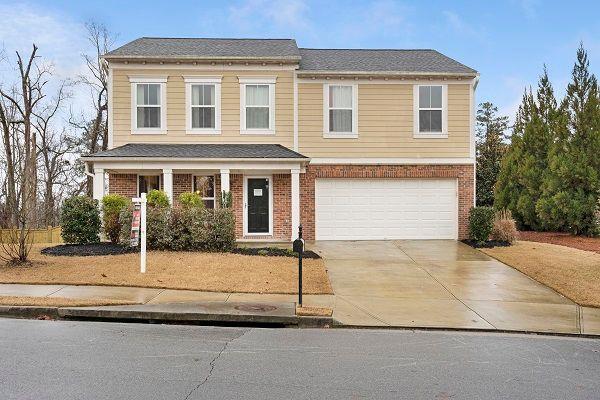 Foto principal - 1547 Shire Village Dr