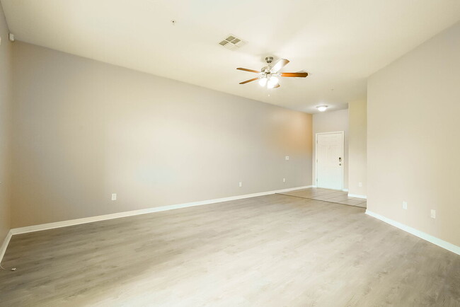 Building Photo - 15509 Oxley St