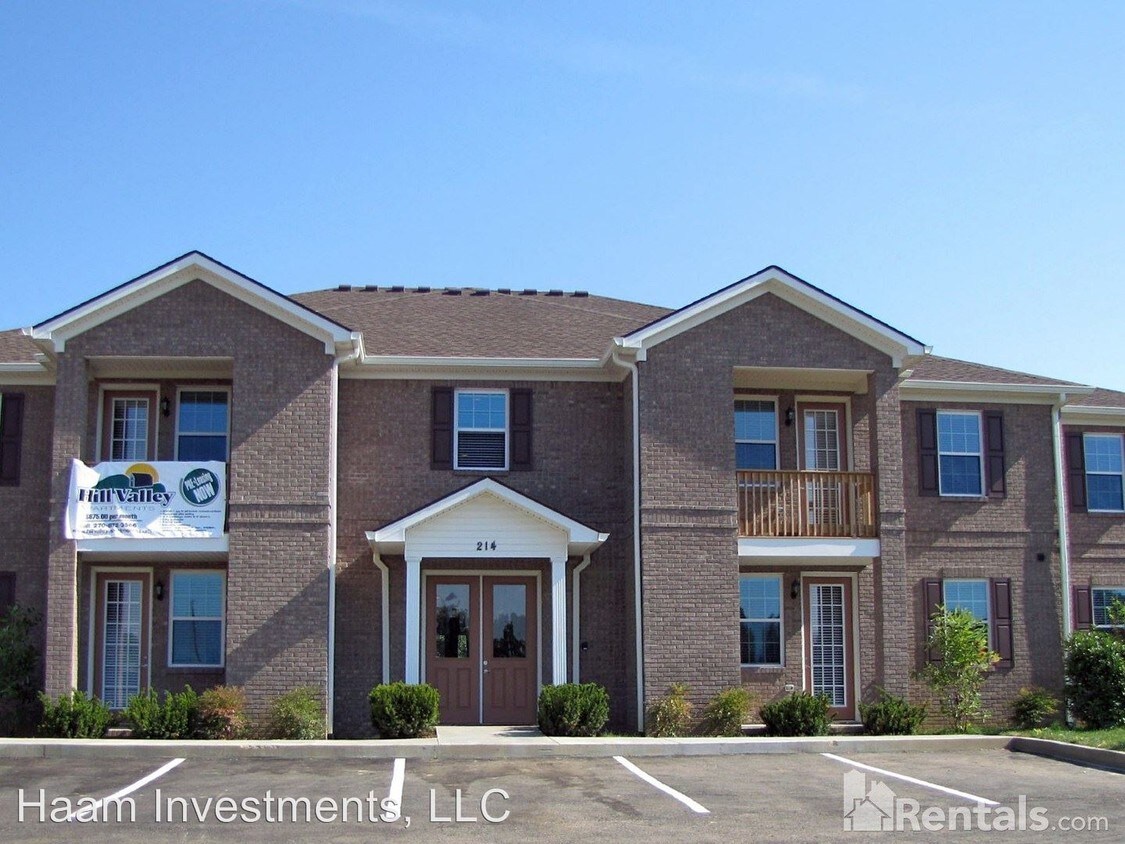 Foto principal - 218 Vaughn Ln