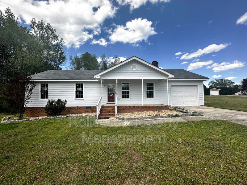Foto principal - 9201 Woodthrush Court
