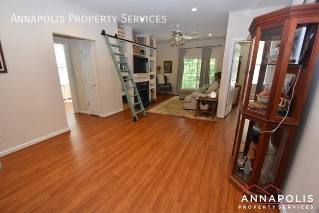 Building Photo - 2155 Scotts Crossing Ct
