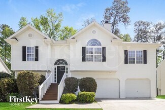 Building Photo - 5714 Newnan Cir