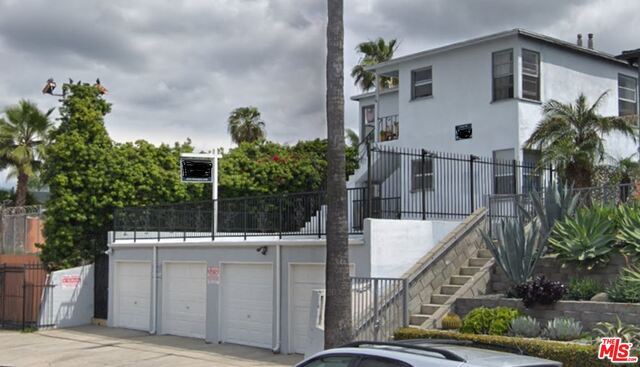 Primary Photo - 116 S Westlake Ave