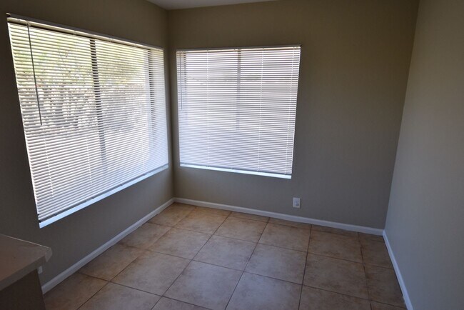 Foto del edificio - 8740 W Puget Ave