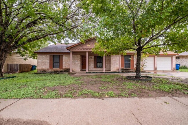 Foto del edificio - Updated 4 bedroom, 2 Bath Home In North Au...