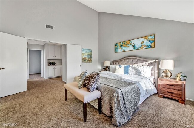 Foto del edificio - 3 br, 2.5 bath Condo - 17 Pebblewood