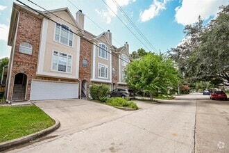 Building Photo - 5108 Fairmont St