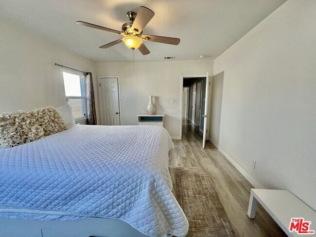 Building Photo - 5735 Alviso Ave