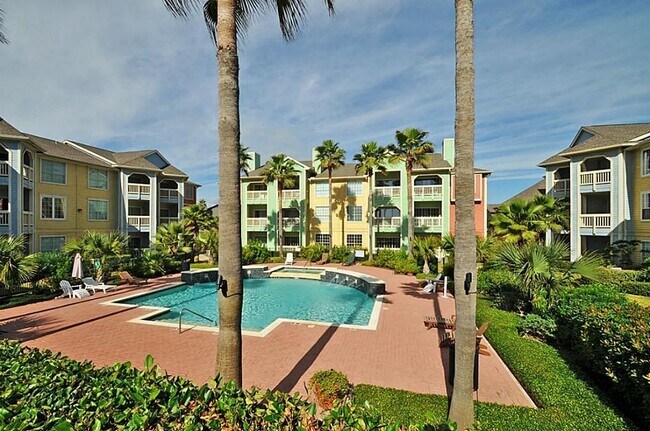 Building Photo - 7000 Seawall Blvd