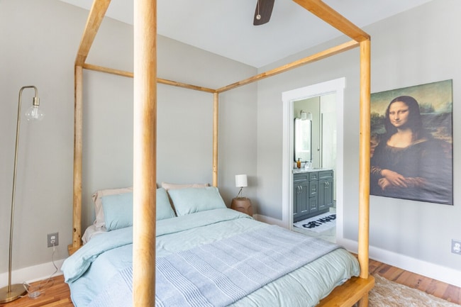 Photo - 1301 Baptist World Center Dr