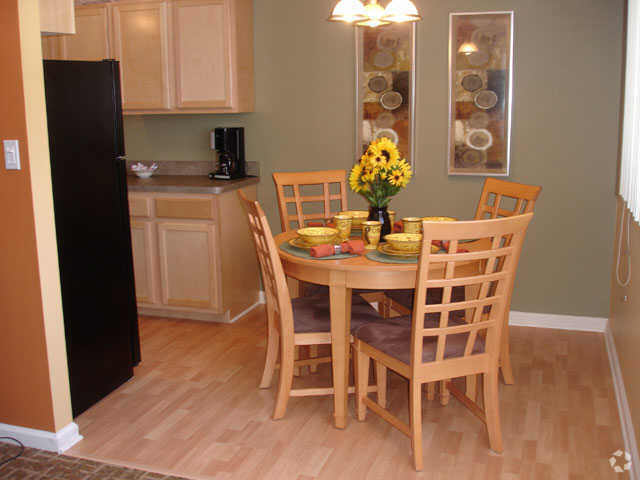 Dining Room - Baldwin Park