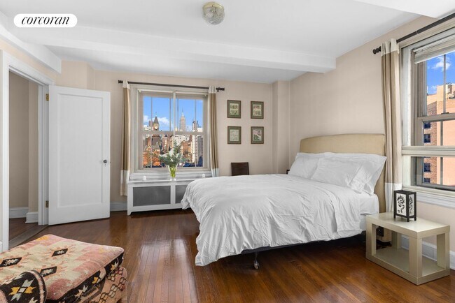 Foto del edificio - 136 Waverly Pl