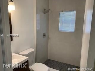 Building Photo - 1 br, 2 bath House - 2048 McKinley St