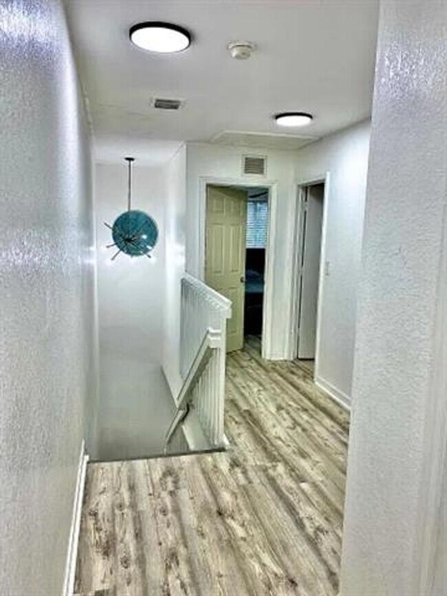 Foto del edificio - 18951 SW 113th Pl