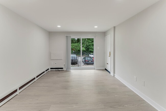 Building Photo - Spring Village Apartments