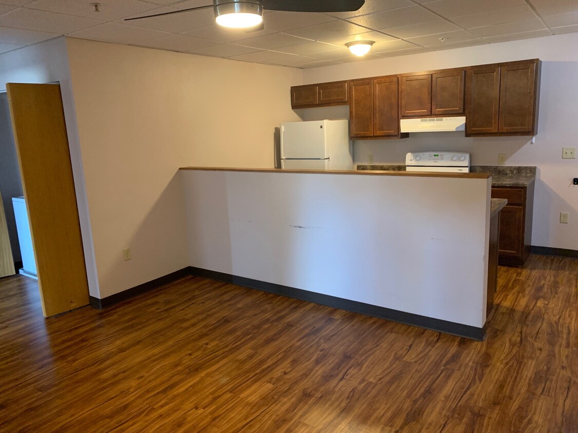 Foto principal - 1173 W Main St