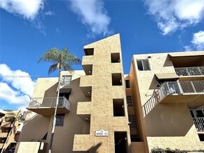 Building Photo - 10700 SW 108th Ave