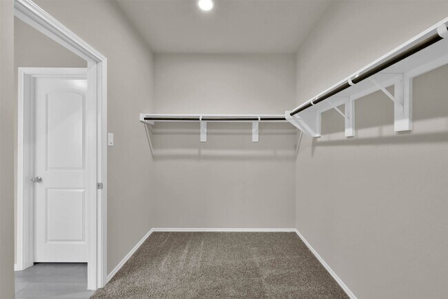 Building Photo - 9269 Inland Leather Ln