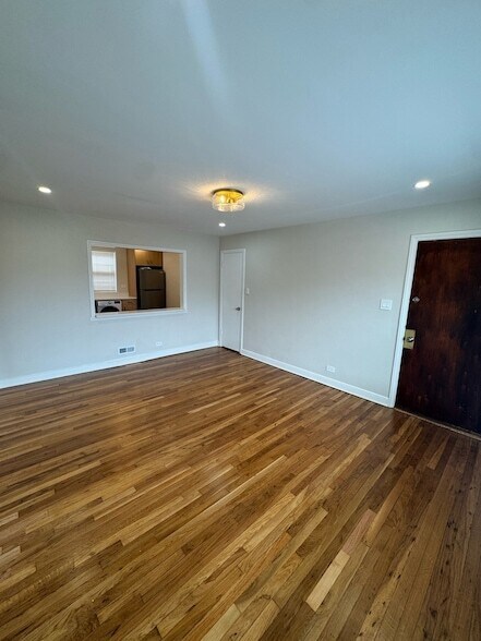 Building Photo - 132 Ridge Ave