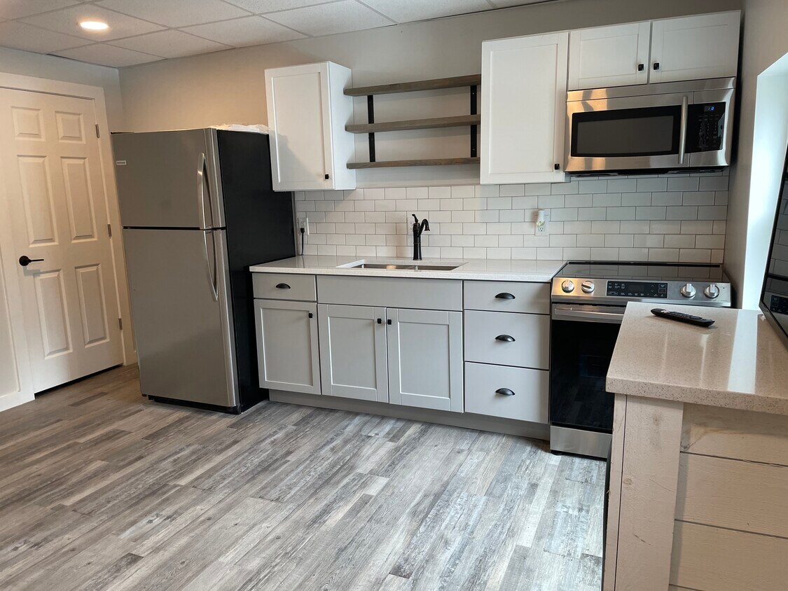 Kitchen and Livingroom - 14 W Eichel Ave