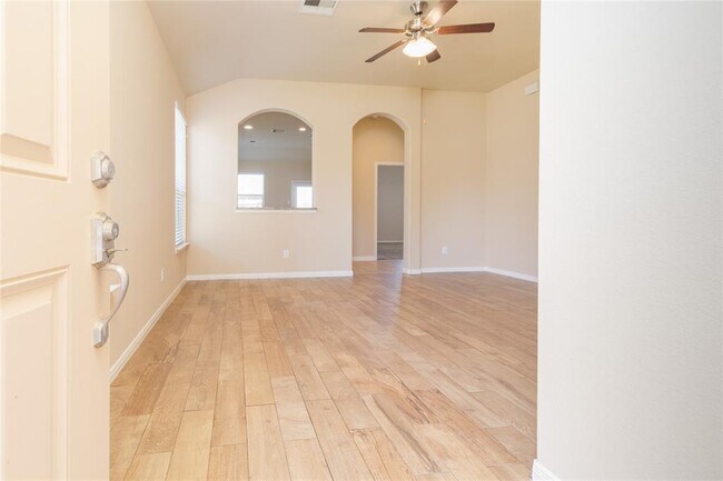 Foto del edificio - 21527 Cotton Valley Ln