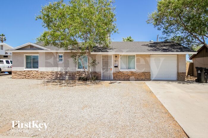 Foto principal - 9819 North 18th Avenue