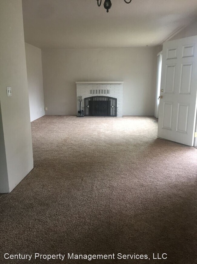 Building Photo - 3 br, 1 bath House - 1324 Fortune Drive