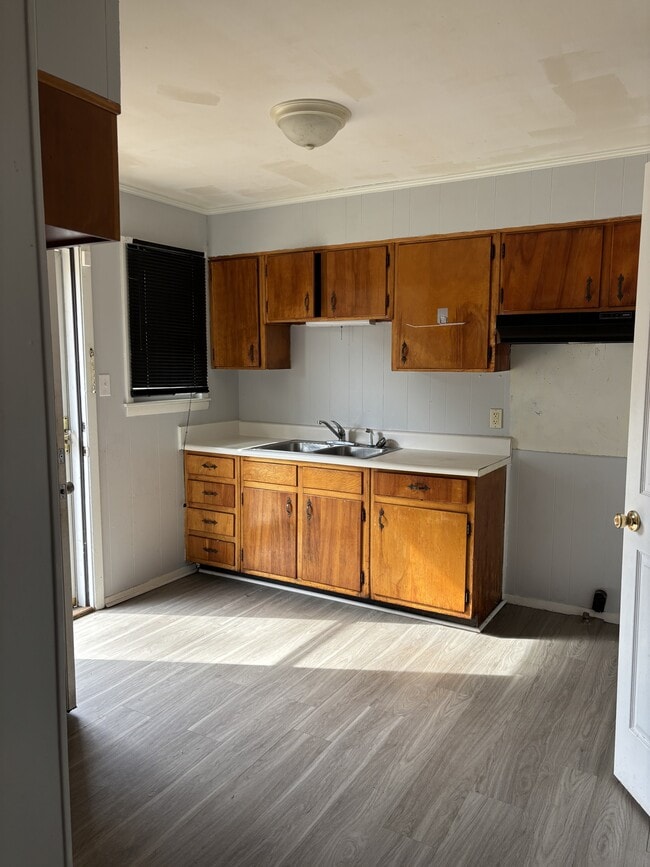 Foto del edificio - 2506 Belmont Ave