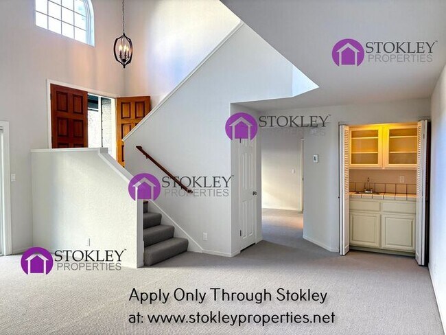 Foto del edificio - 29 Hansen Ct