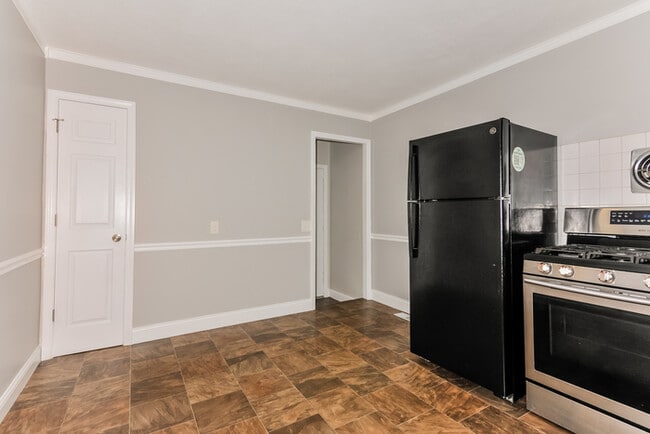 Foto del edificio - 1080 N Park Ln