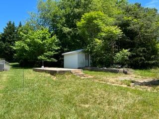 Foto del edificio - 8328 Grassy Hill Rd