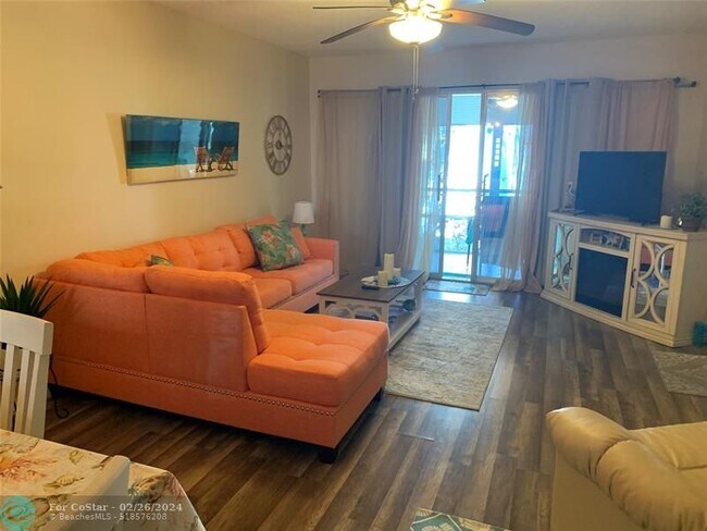Foto del edificio - 2050 NE 39th St