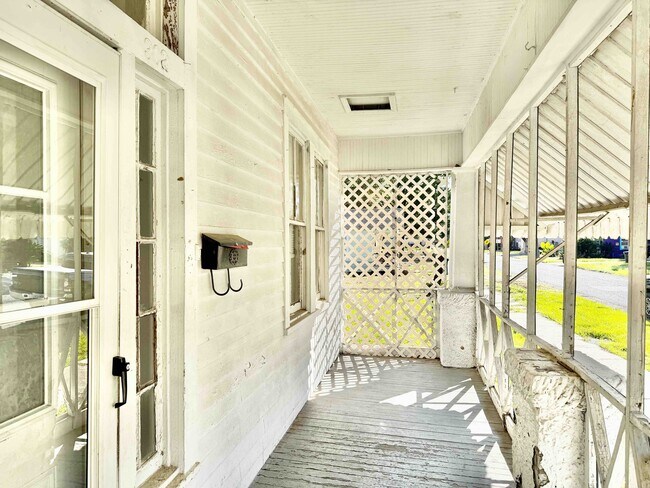 Foto del edificio - 303 S 21st St