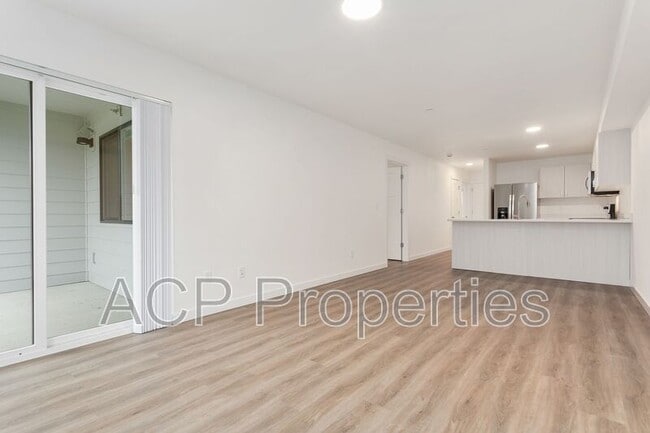 Foto del edificio - 1559 E Badger Rd